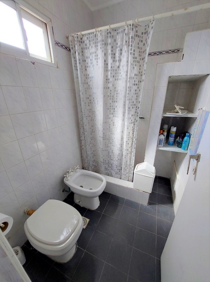 Chalet Sobre 2 Lotes, C/piscina en Sta. Clara del Mar Vende o Permuta