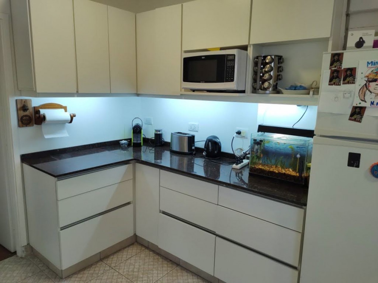 Departamento de 4 Ambientes C/dependencia y Cochera