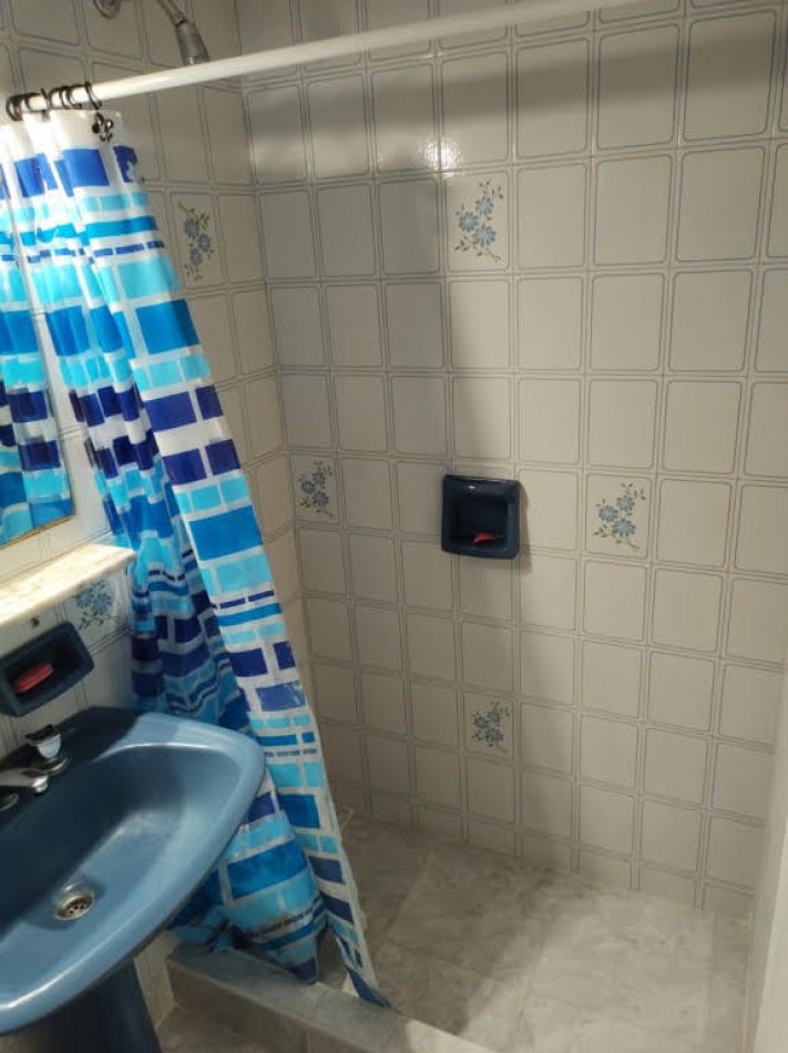 Departamento de 4 Ambientes C/dependencia y Cochera