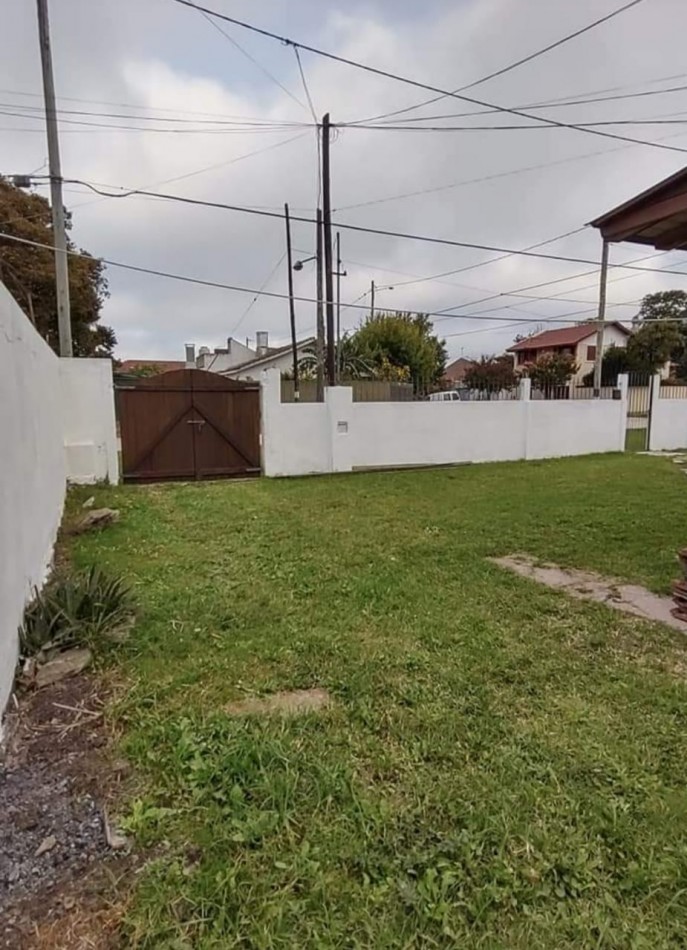 CASA 3 AMBIENTES SOBRE CALLE ROSALES AL 7400