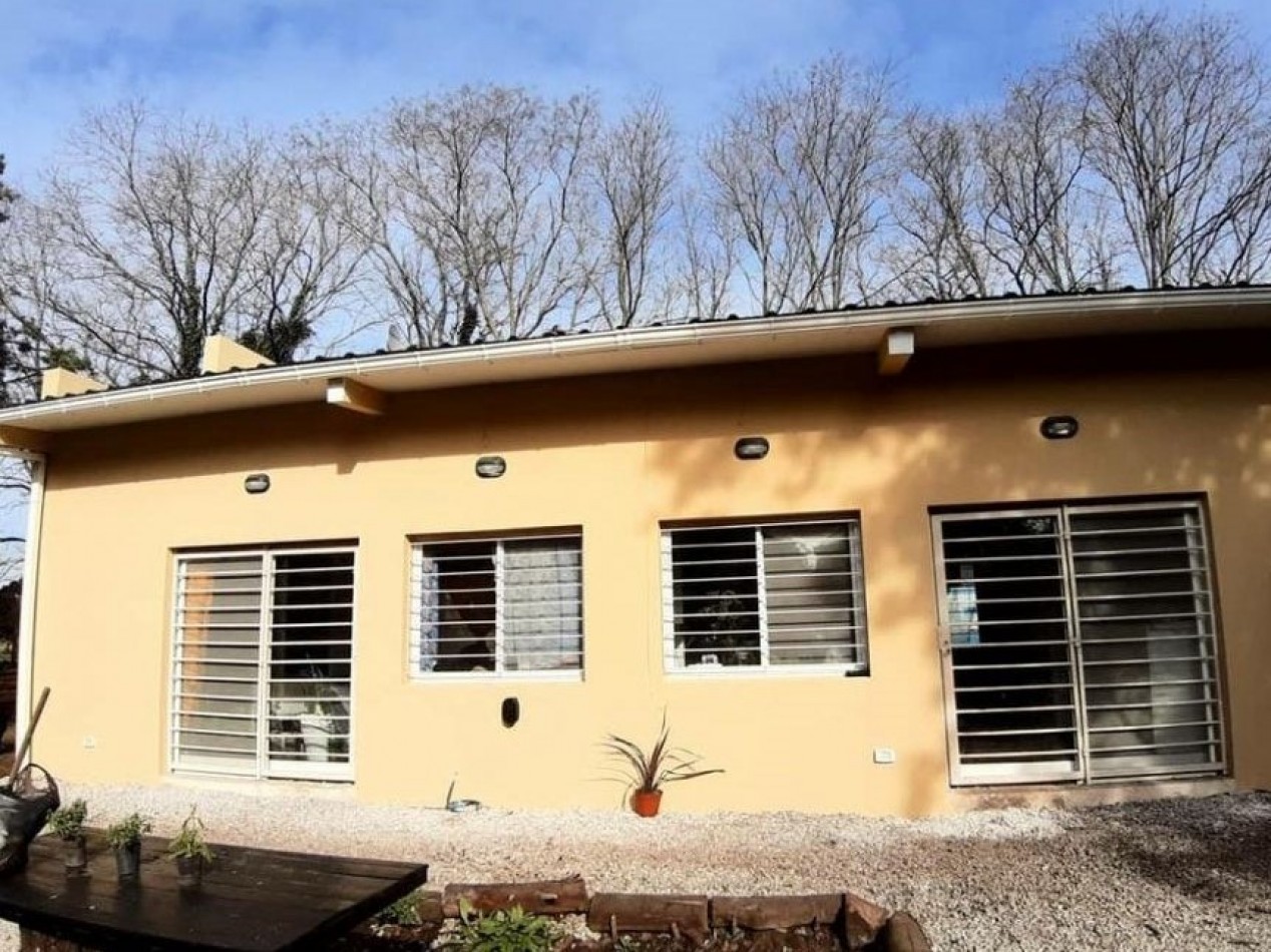 CASA 2 AMBIENTES CON AMPLIO TERRENO EN EL BARRIO COLINA ALEGRE.APTO CREDITO