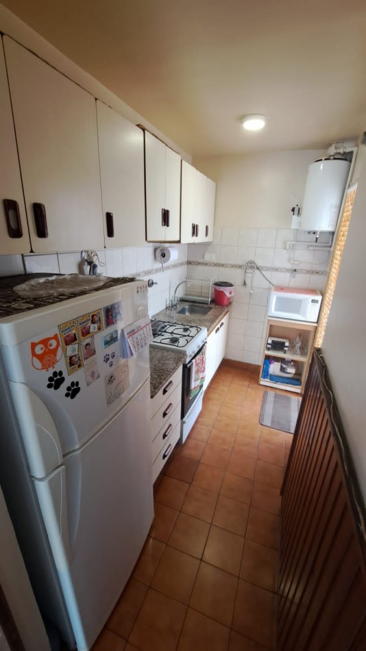PH 3 AMBIENTES CON PATIO, EN PLANTA BAJA AL FRENTE, EN EL BARRIO SAN JOSE VENDE Y PERMUTA