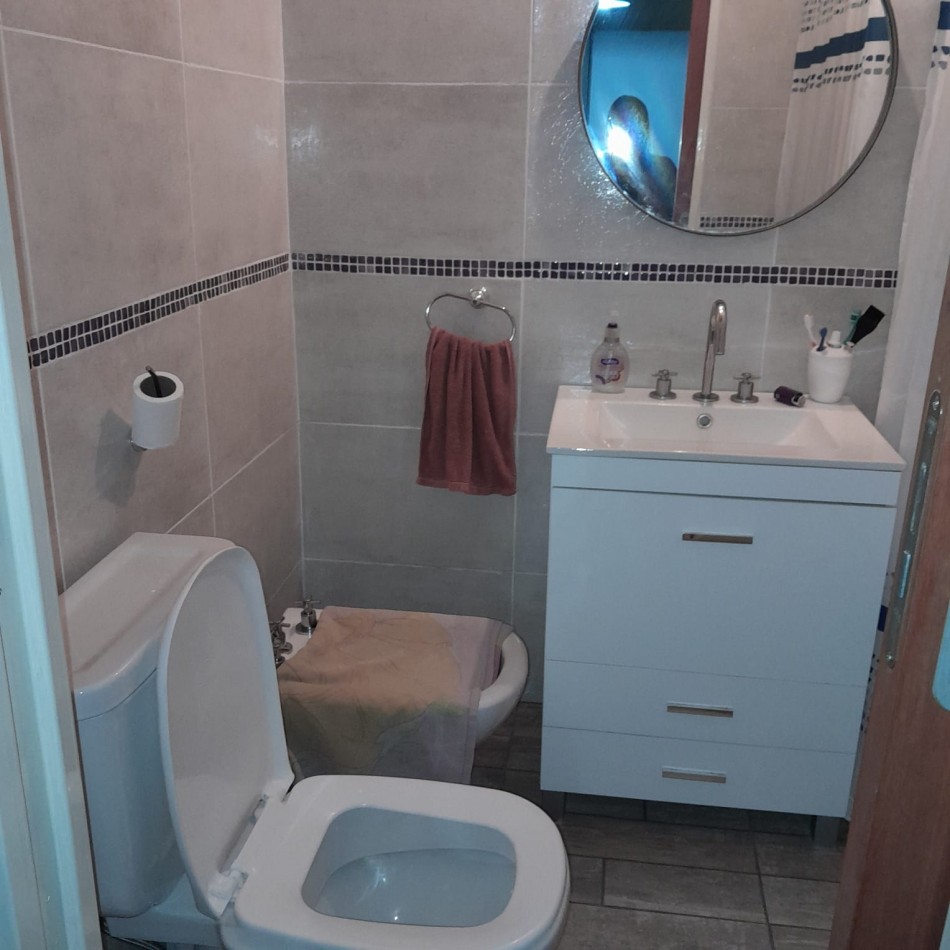 CASA 4 AMBIENTES EN COUNTRY COSTA DEL SOL, CERCA DE LA PLAYA EN MAR CHIQUITA. APTO CREDITO, PERMUTA Y FINANCIA