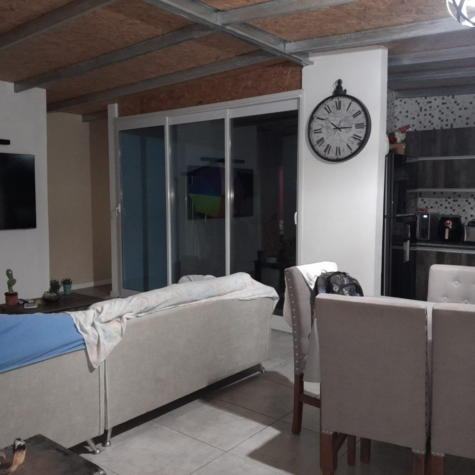 CASA 4 AMBIENTES EN COUNTRY COSTA DEL SOL, CERCA DE LA PLAYA EN MAR CHIQUITA. APTO CREDITO, PERMUTA Y FINANCIA