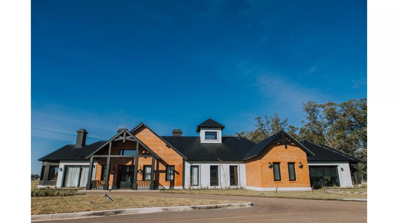 LOTE 15 DE 601M2 EN EL BARRIO PRIVADO CASONAS DEL HARAS
