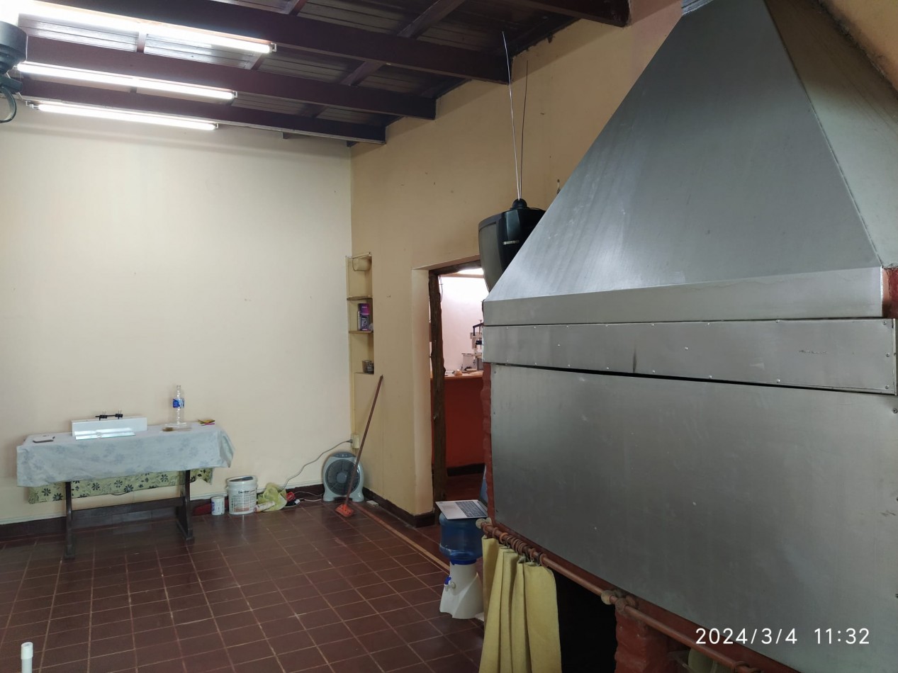 GALPON CON 2 DEPARTAMENTOS EN TERRENO PROPIO EN BARRIO SAN JUAN