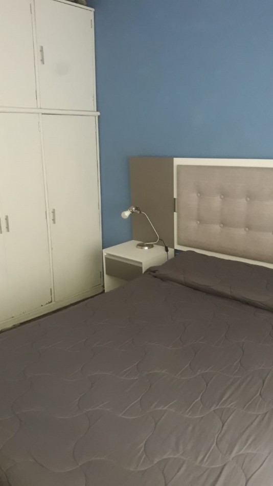 DEPARTAMENTO 3 AMBIENTES AL CONTRAFRENTE CON BALCON, EN 1ER. PISO POR ESCALERA