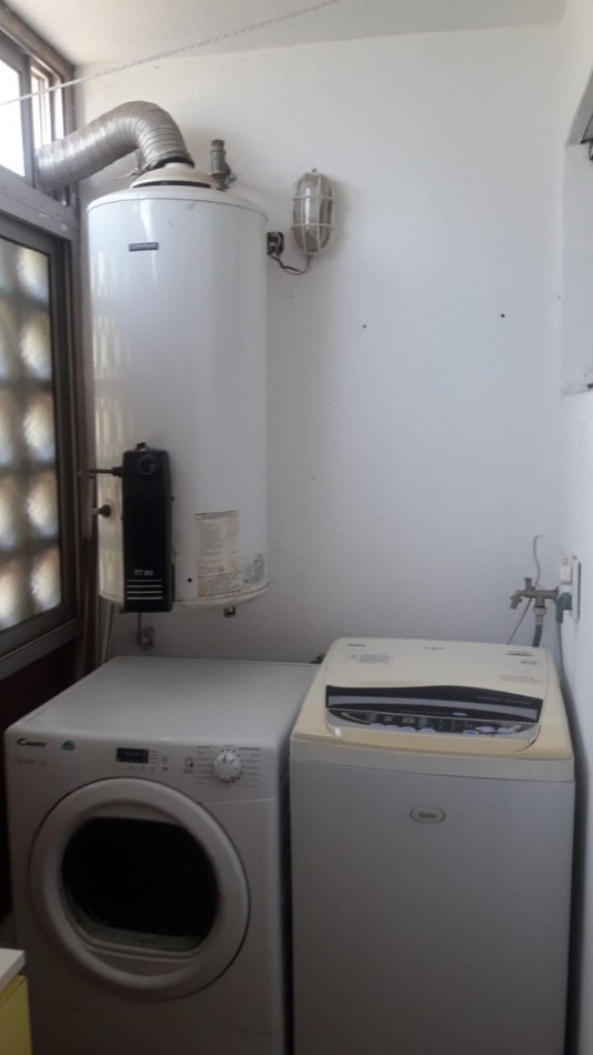 DEPARTAMENTO 3 AMBIENTES AL CONTRAFRENTE CON BALCON, EN 1ER. PISO POR ESCALERA