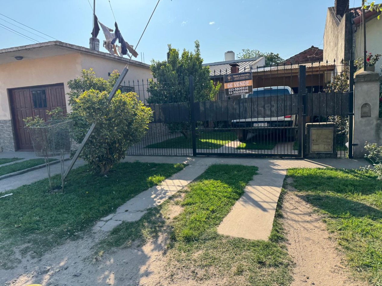 CASA 4 AMBIENTES CON LOCAL SOBRE CALLE SANTA CECILIA Y PUAN
