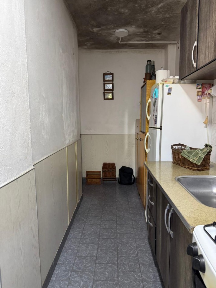 CASA 4 AMBIENTES CON LOCAL SOBRE CALLE SANTA CECILIA Y PUAN