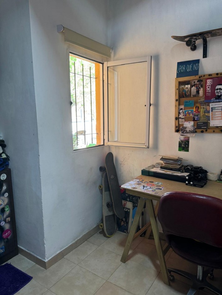 CASA 4 AMBIENTES CON LOCAL SOBRE CALLE SANTA CECILIA Y PUAN