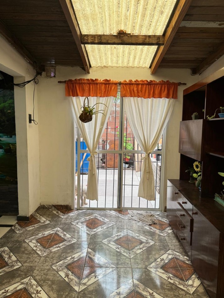 PH DE 3 AMBIENTES CON GARAJE Y PATIO