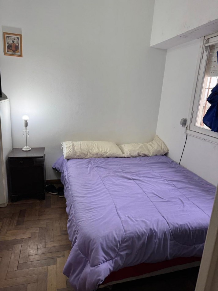 ALQUILER POR DIA 2 AMB AL CONTRAF. EN 1ER. PISO POR ESCALERA EN EDIFICIO FRENTE AL MAR EN PUNTA MOGOTES