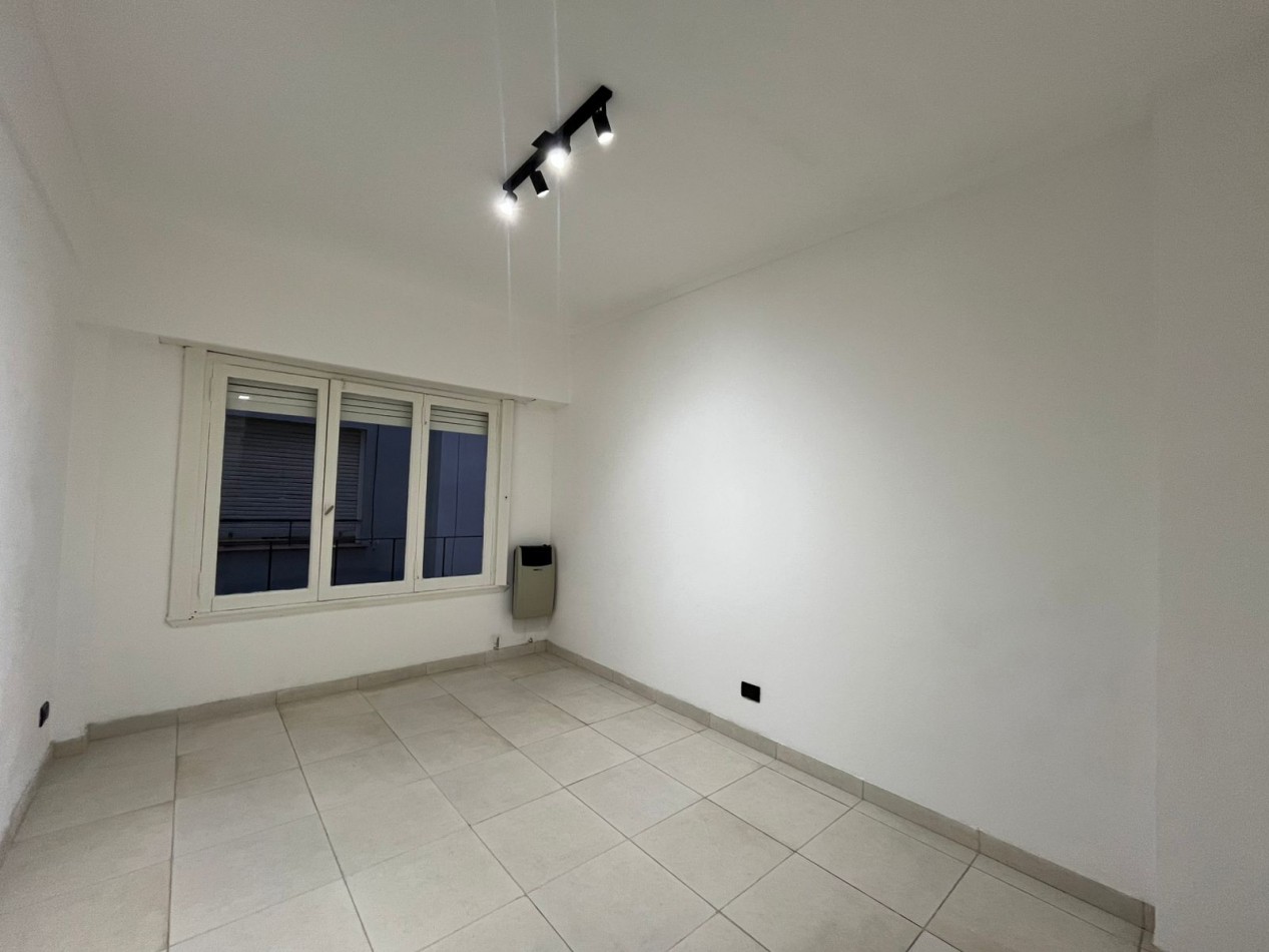 DEPARTAMENTO 3 AMBIENTES AL CONTRAFRENTE EN ALDREY, A 200 METROS DEL MAR