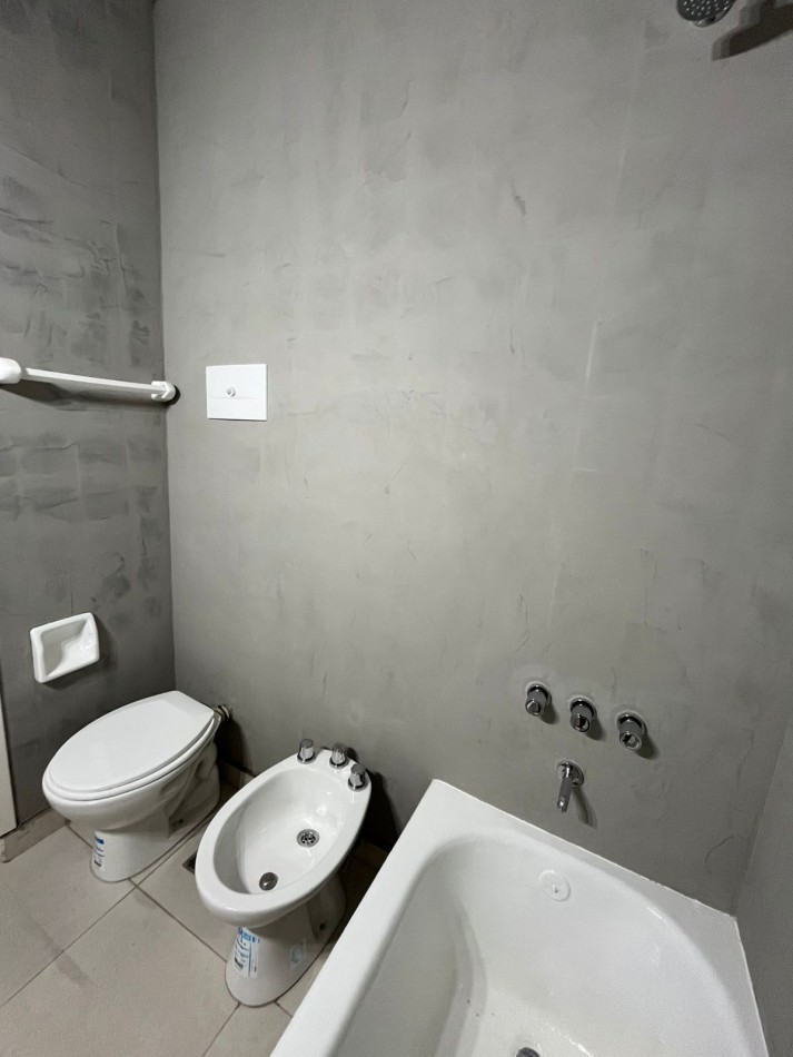 DEPARTAMENTO 3 AMBIENTES AL CONTRAFRENTE EN ALDREY, A 200 METROS DEL MAR