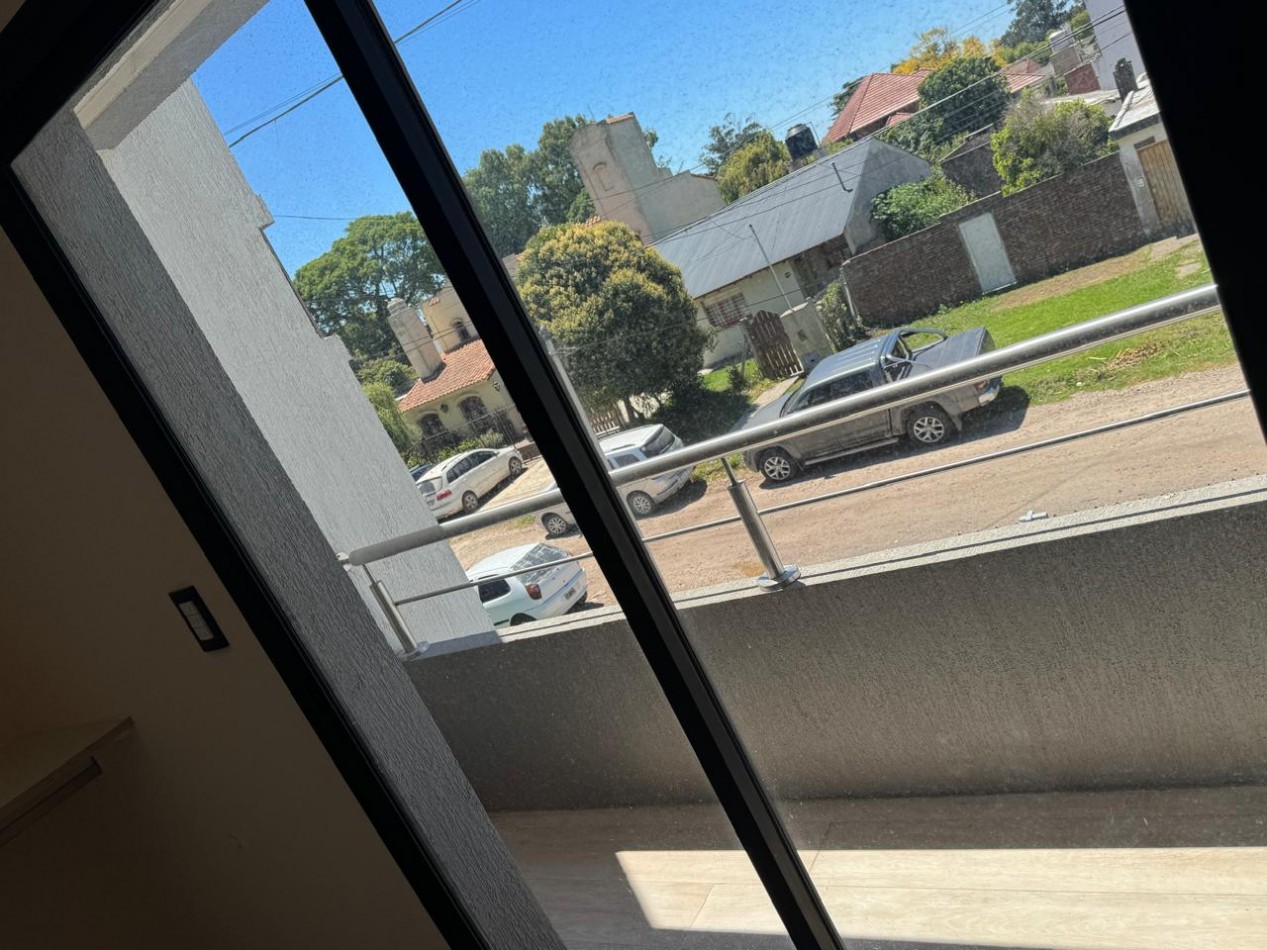 DUPLEX 4 AMBIENTES A ESTRENAR, CON PATIO Y PARRILLA EN COLINAS PERALTA RAMOS