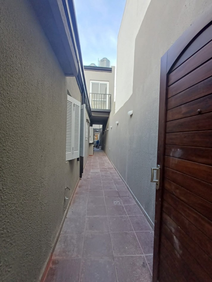 PH 3 AMBIENTES AL FONDO EN 1ER. PISO CON TERRAZA PROPIA EN SAN JOSE