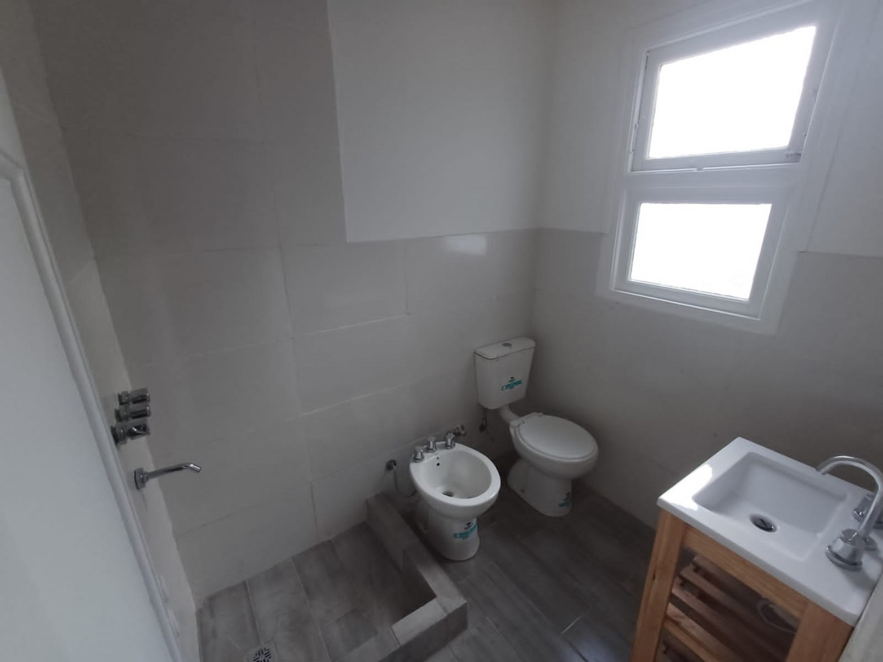 PH 3 AMBIENTES AL FONDO EN 1ER. PISO CON TERRAZA PROPIA EN SAN JOSE