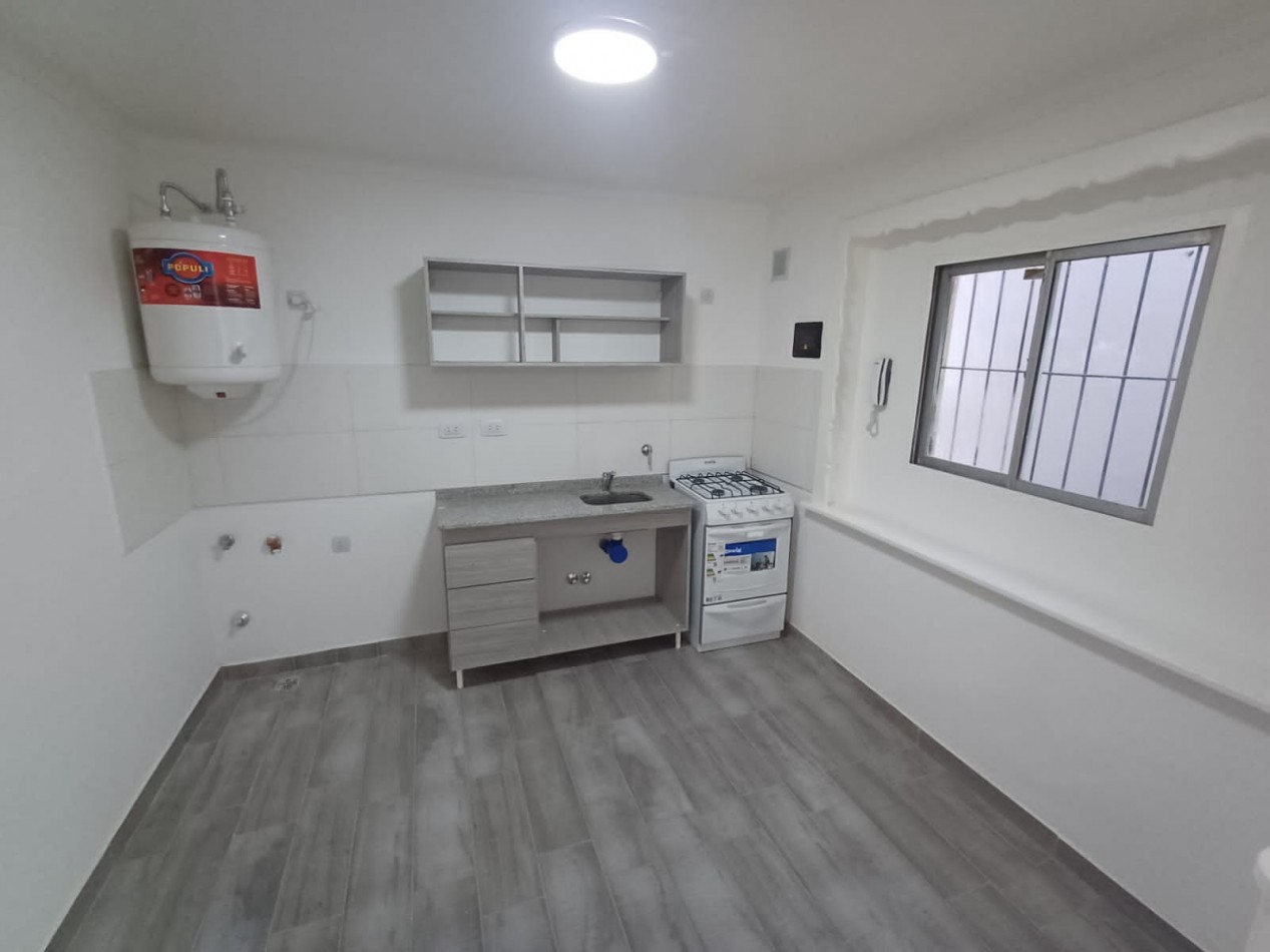 PH 3 AMBIENTES AL FONDO EN 1ER. PISO CON TERRAZA PROPIA EN SAN JOSE