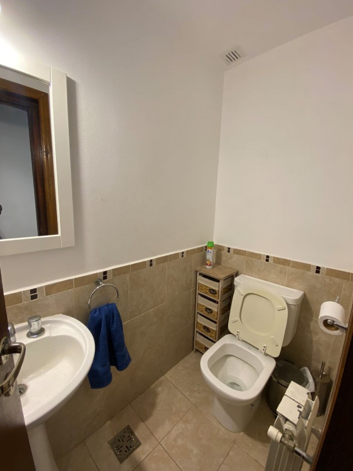 DEPARTAMENTO 3 AMB CON DOBLE BALCON, BAULERA Y QUINCHO EN GUEMES. APTO CREDITO