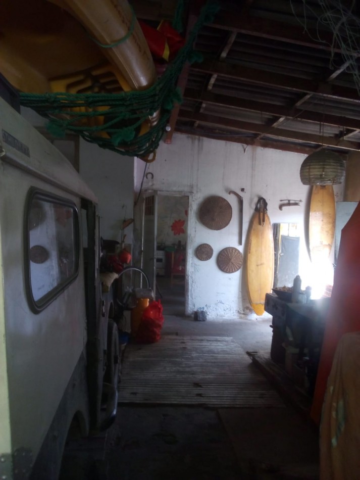 GALPON CON FOSA MAS DEPARTAMENTO 2 AMBIENTES CON ENTRADA INDEPENDIENTE