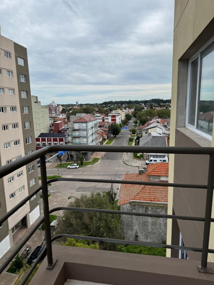 DEPARTAMENTO 2 AMB A ESTRENAR CON BALCON, COCHERA DOBLE, AMENITIES Y VISTA PLENA AL MAR EN PUNTA MOGOTES