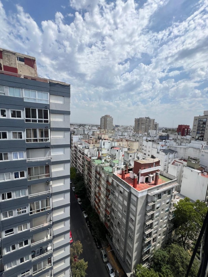 DEPARTAMENTO 2 AMB A LA CALLE CON BALCON FRANCES Y VISTA PANORAMICA EN ALDREY