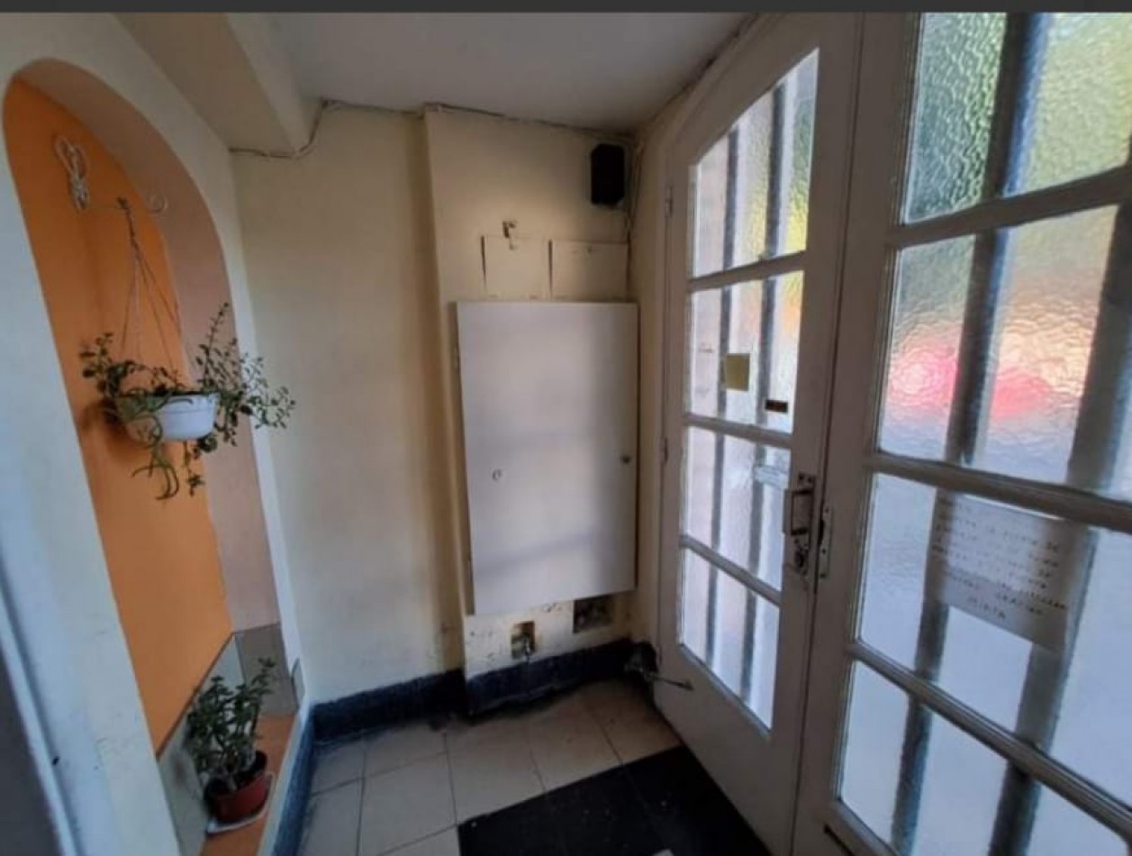 PH DE 3 AMB EN PLANTA BAJA AL FRENTE CON PATIO EN CHAUVIN. APTO CREDITO