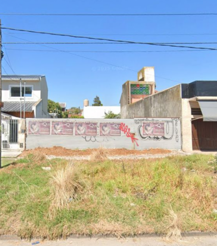 LOTE DE 340M2 SOBRE AV. FORTUNATO DE LA PLAZA Y ACHA. VENDE, PERMUTA Y FINANCIA. APTO CREDITO
