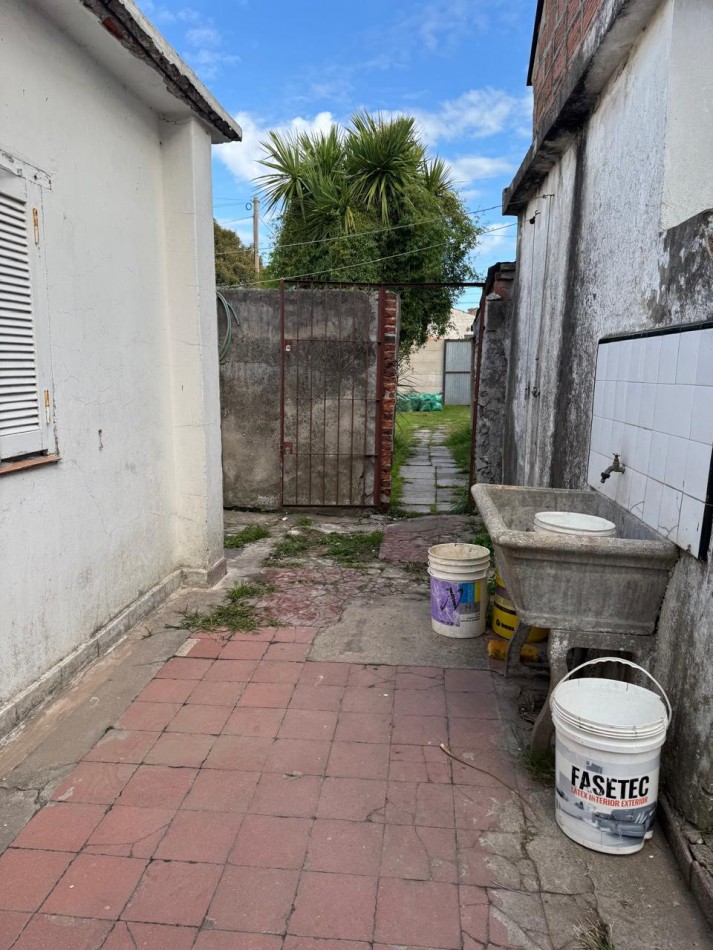 PROPIEDAD EN BLOCK IDEAL PARA VARIAS FAMILIAS O INVERSORES EN COLINAS DE PERALTA RAMOS