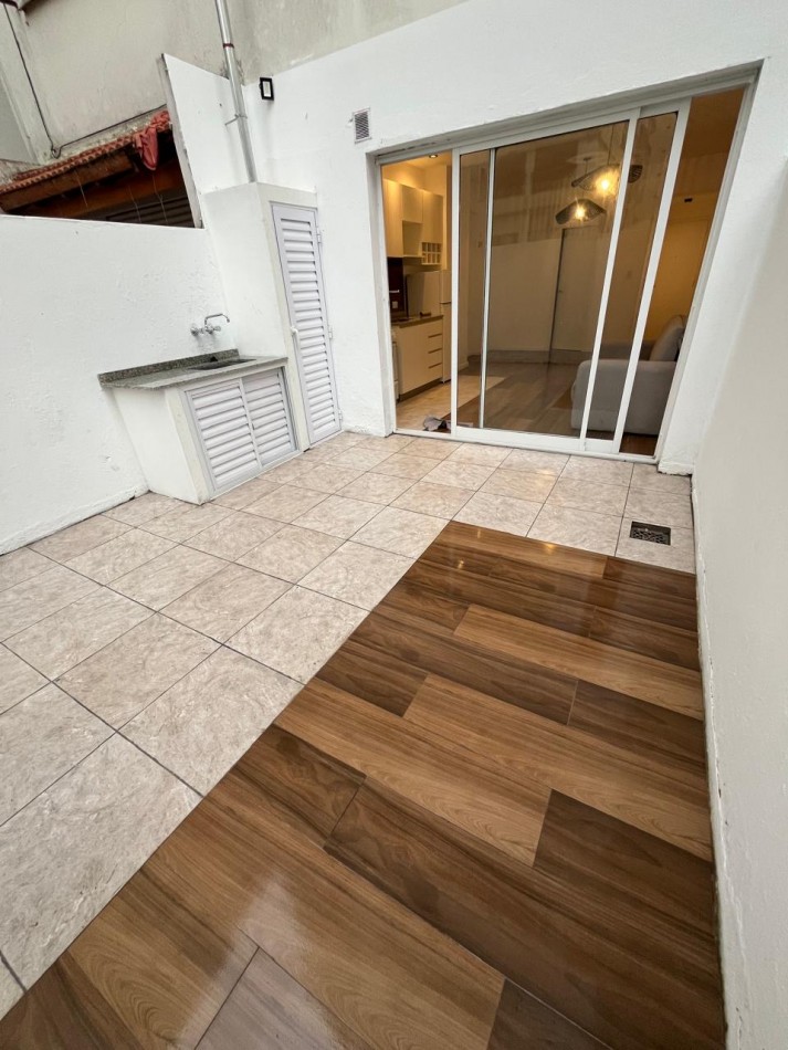 DEPARTAMENTO DE 1 AMBIENTE CON PATIO, A 100 METROS DE LA PLAYA EN ALDREY