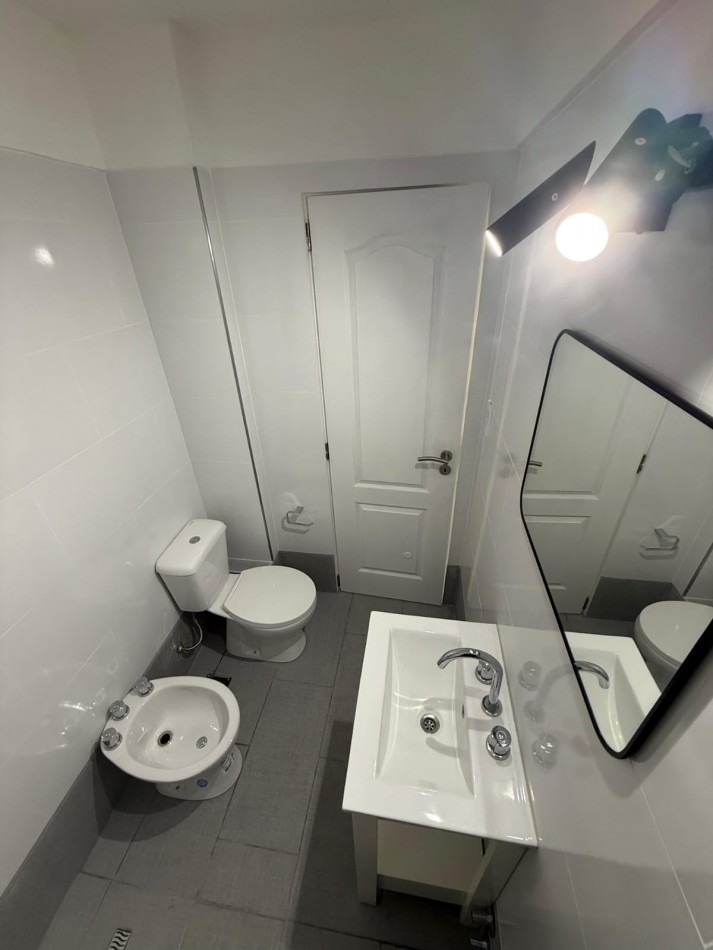 DEPARTAMENTO 2 AMB CON  DEPENDENCIA, BALCON, RECICLADO A NUEVO EN ALDREY, VENDE Y PERMUTA. OPCION DE COCHERA