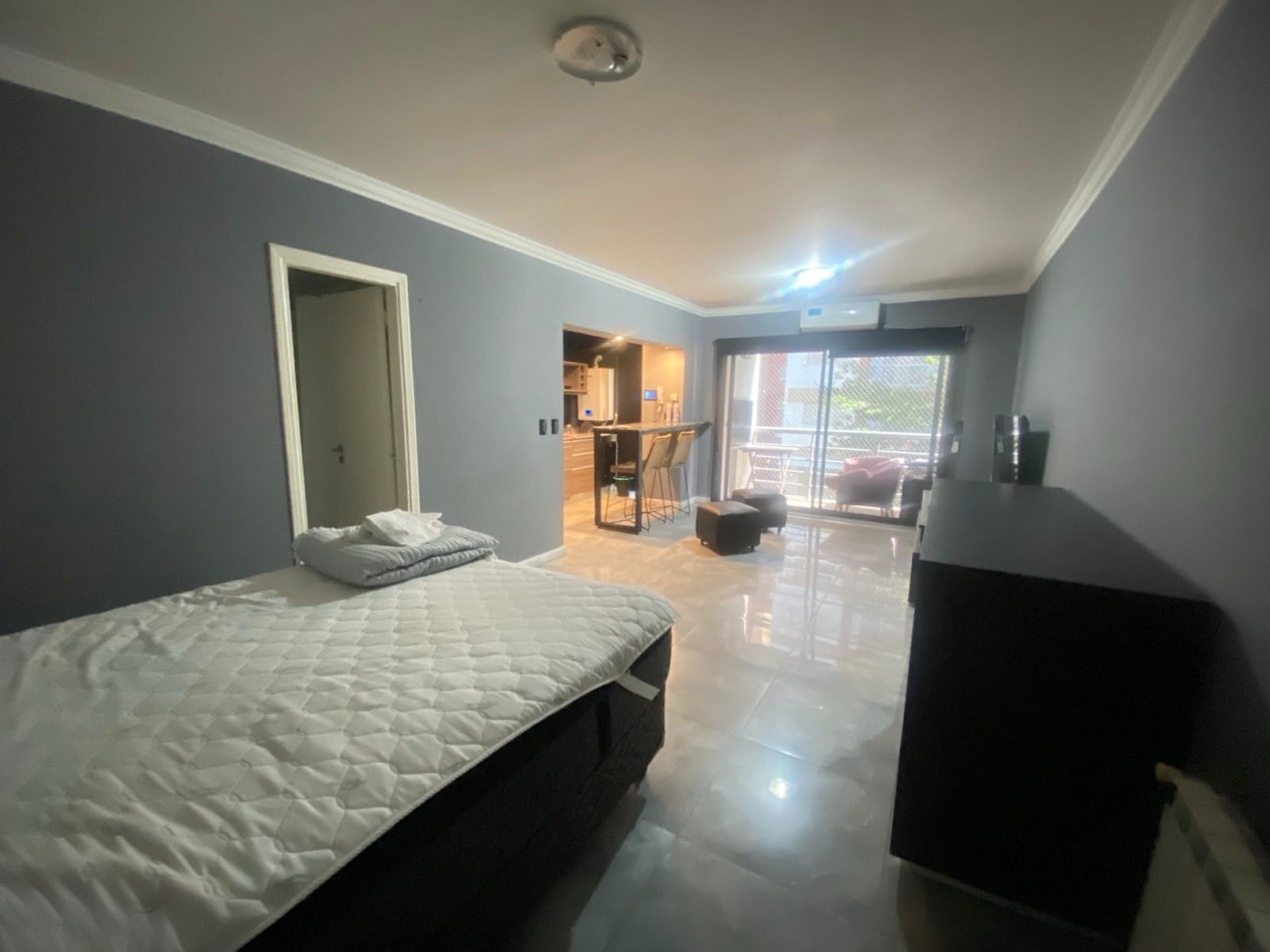 DEPARTAMENTO 1 AMB MODERNO CON BALCON A LA CALLE