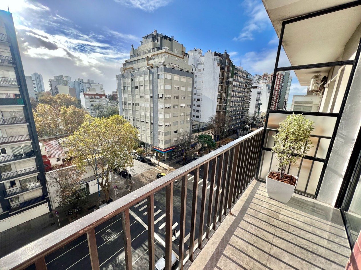 DEPARTAMENTO 2 AMBIENTES EXTERNO CON BALCON SOBRE CALLE CORDOBA Y AV. LURO