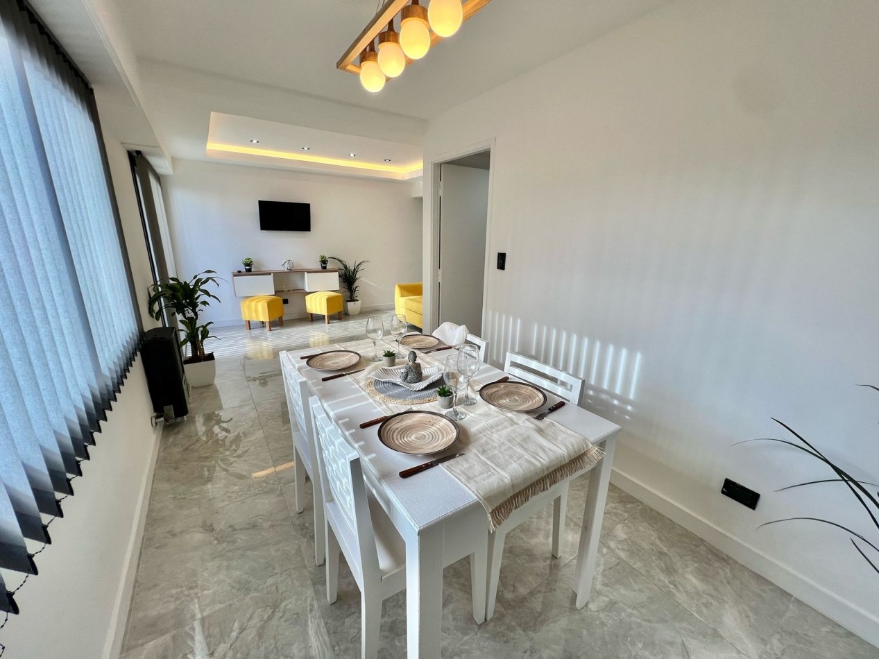 DEPARTAMENTO 2 AMBIENTES EXTERNO CON BALCON SOBRE CALLE CORDOBA Y AV. LURO
