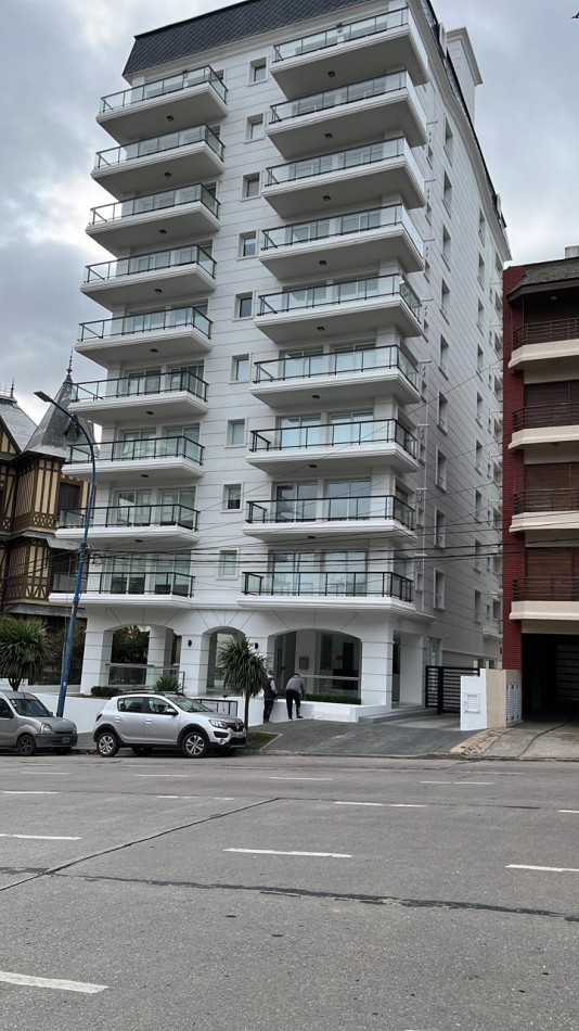 DEPARTAMENTO 3 AMBIENTES CON BALCON A LA CALLE A 250 MTS. DEL TORREON DEL MONJE. APTO CREDITO