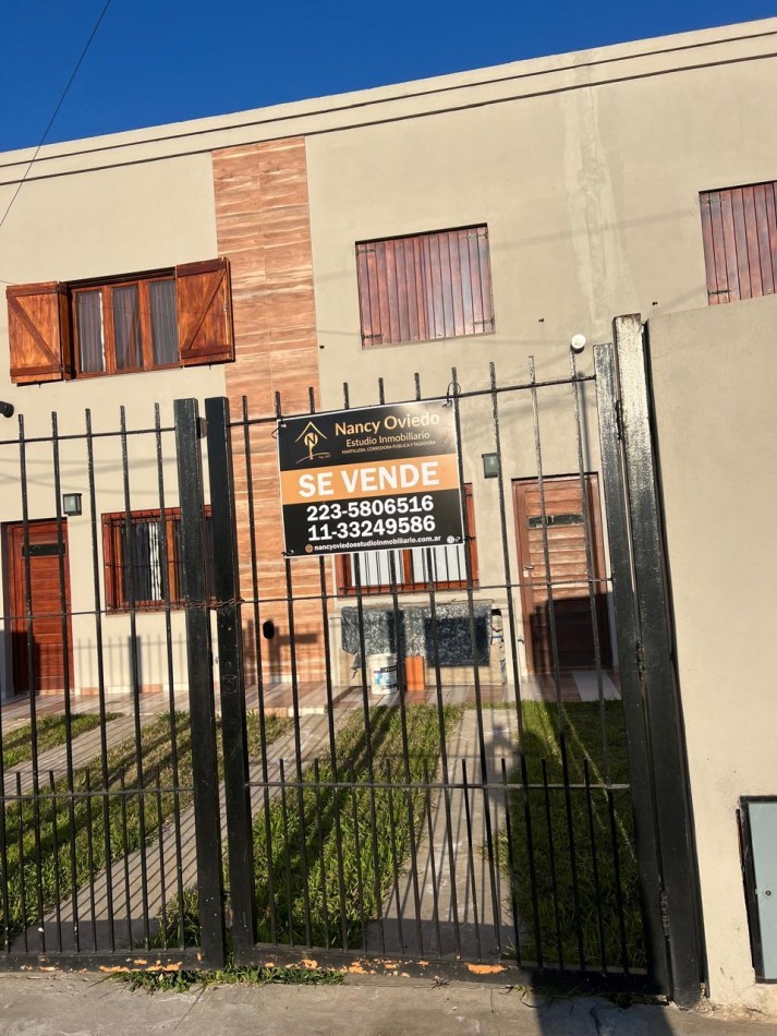 DUPLEX 3 AMBIENTES CON TROTADORA PARA AUTO AL FRENTE Y PARQUE AL FONDO A ESTRENAR, APTO CREDITO