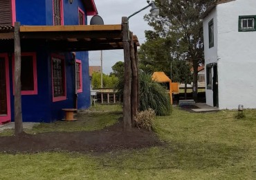 Venta Dos Cabanas en Amplio Terreno en Santa Clara del Mar