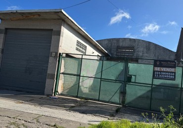 GALPON CON LOCAL A LA CALLE EN ALBERTI AL 6500