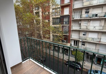 DEPARTAMENTO 2 AMBIENTES CON BALCON A LA CALLE