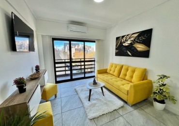 DEPARTAMENTO 5 AMBIENTES AL FRENTE CON BALCON SALIENTE Y COCHERA EN LA PERLA